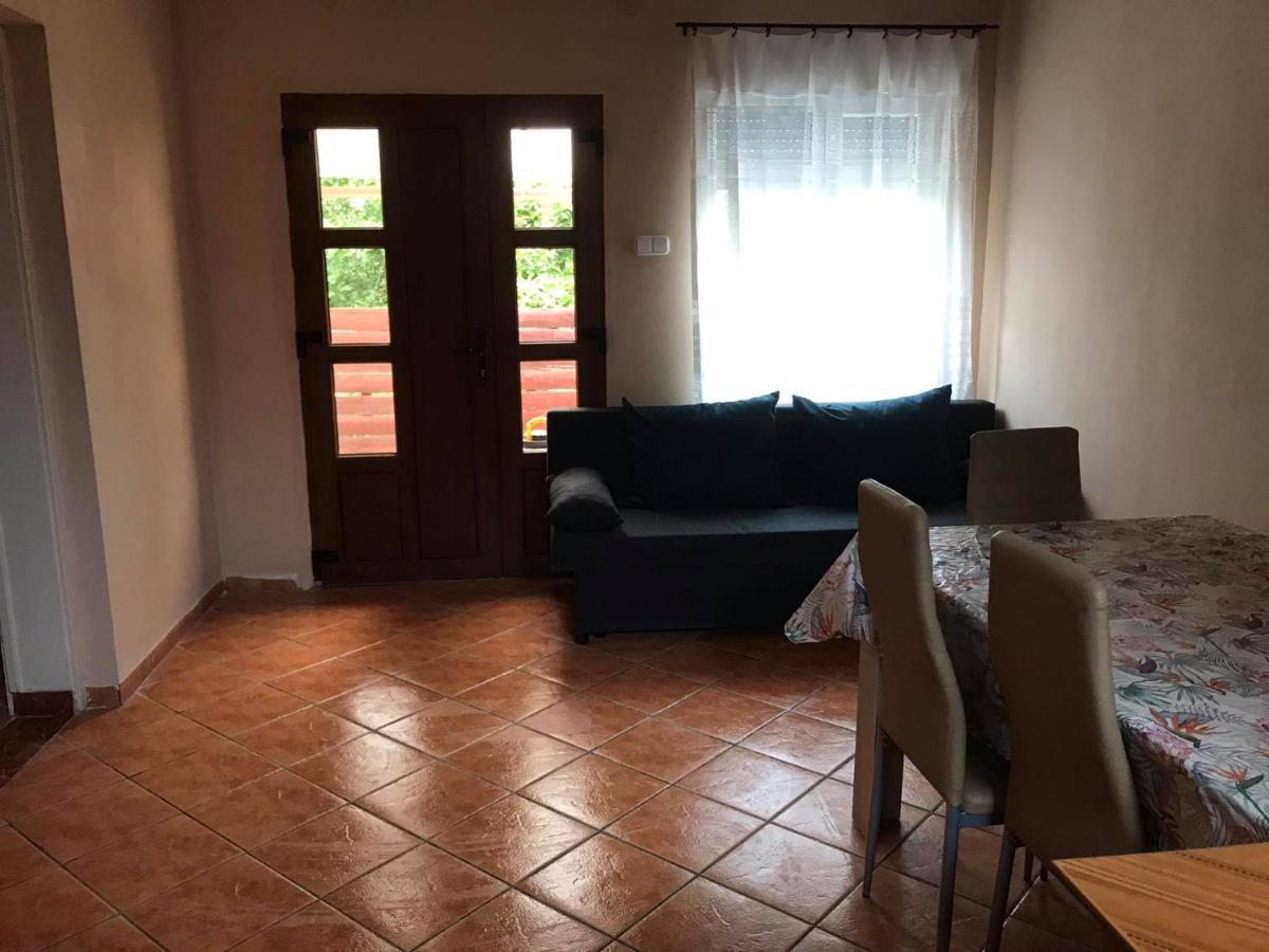 Tahiti Apartman Apartman Hajdúszoboszló Kültér fotó