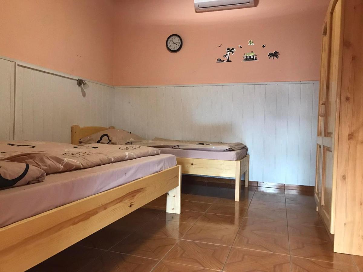 Tahiti Apartman Apartman Hajdúszoboszló Kültér fotó